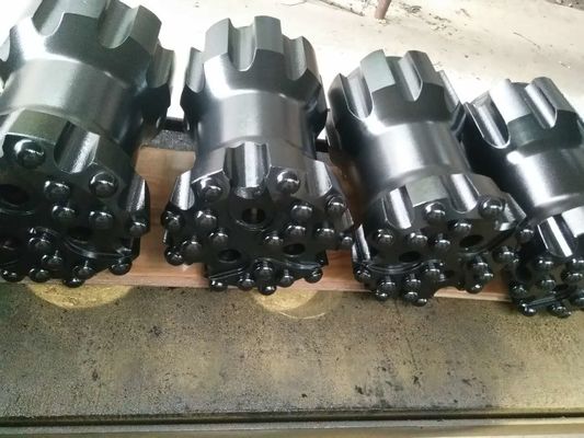 ST68 4 5는 6 인치 Retrac 단추 조금을 위한 구멍 Straightness 45CrNiMoVA 물자를 개량합니다