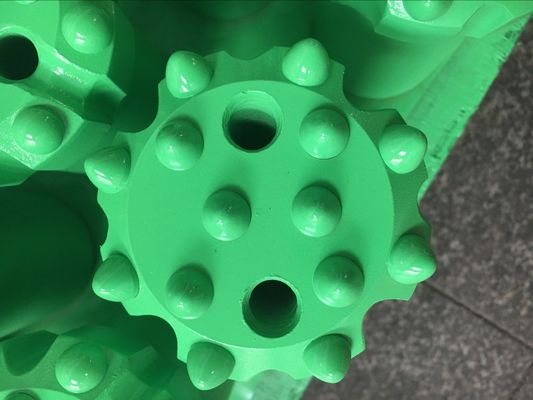 둥근 탄도 텅스텐 탄화물 삽입을 가진 T38 76mm 89mm 정상/Retrac 몸에 의하여 실을 꿰는 단추 조금