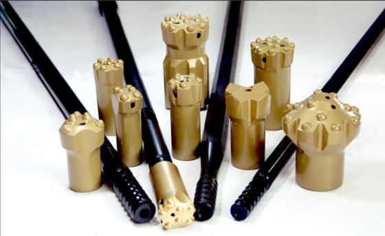 분사구는 착암기 기계를 위한 교련 막대 R32/R38/T38/T45/T51를 실을 꿰었습니다